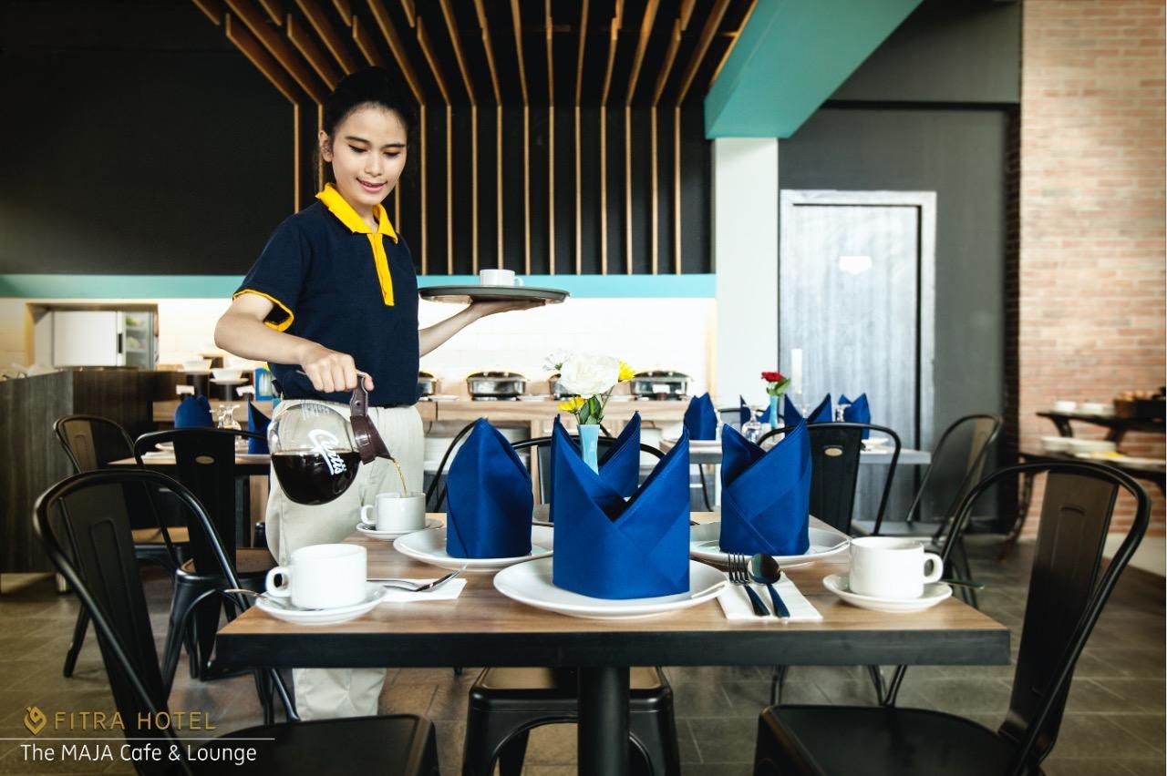 马贾伦卡菲特拉酒店 Majalengka 外观 照片